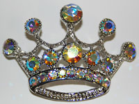 Super Sparkle Crown Pin